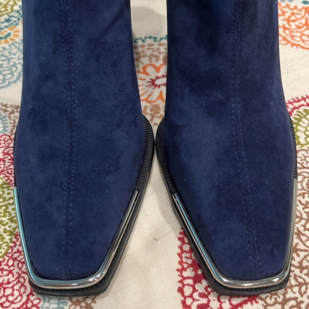 NEW Torgeis Katya Navy Blue Women's Boots size 8 - Picture 2 of 9